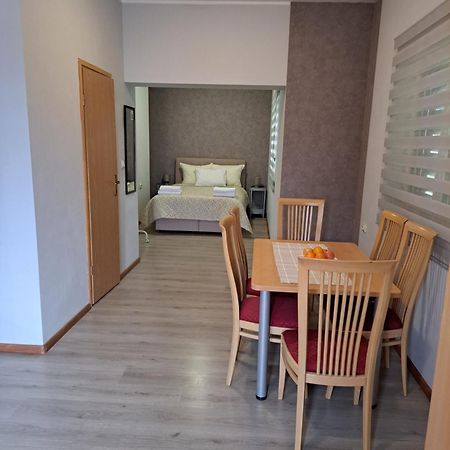 Sobe Apartmani Svitlana Sukosan Exterior photo