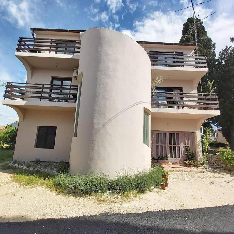 Sobe Apartmani Svitlana Sukosan Exterior photo